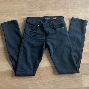 Level 99 Lily skinny straight jeans size 26